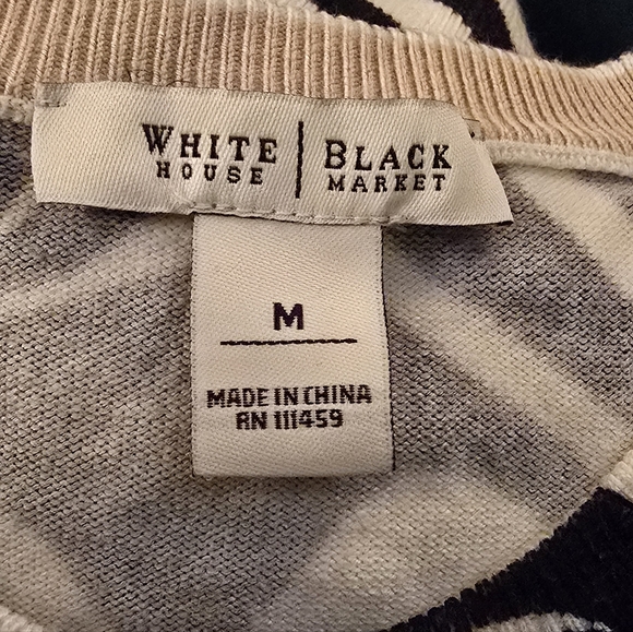 White House Black Market Monochrome Knit Sweater - Picture 3 of 4